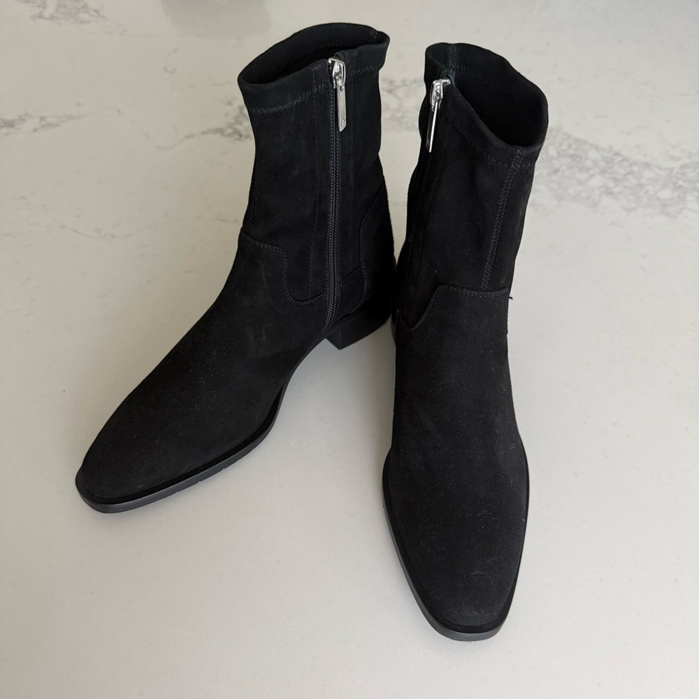 Aquatalia Black Suede Fallan Ankle Boots 8